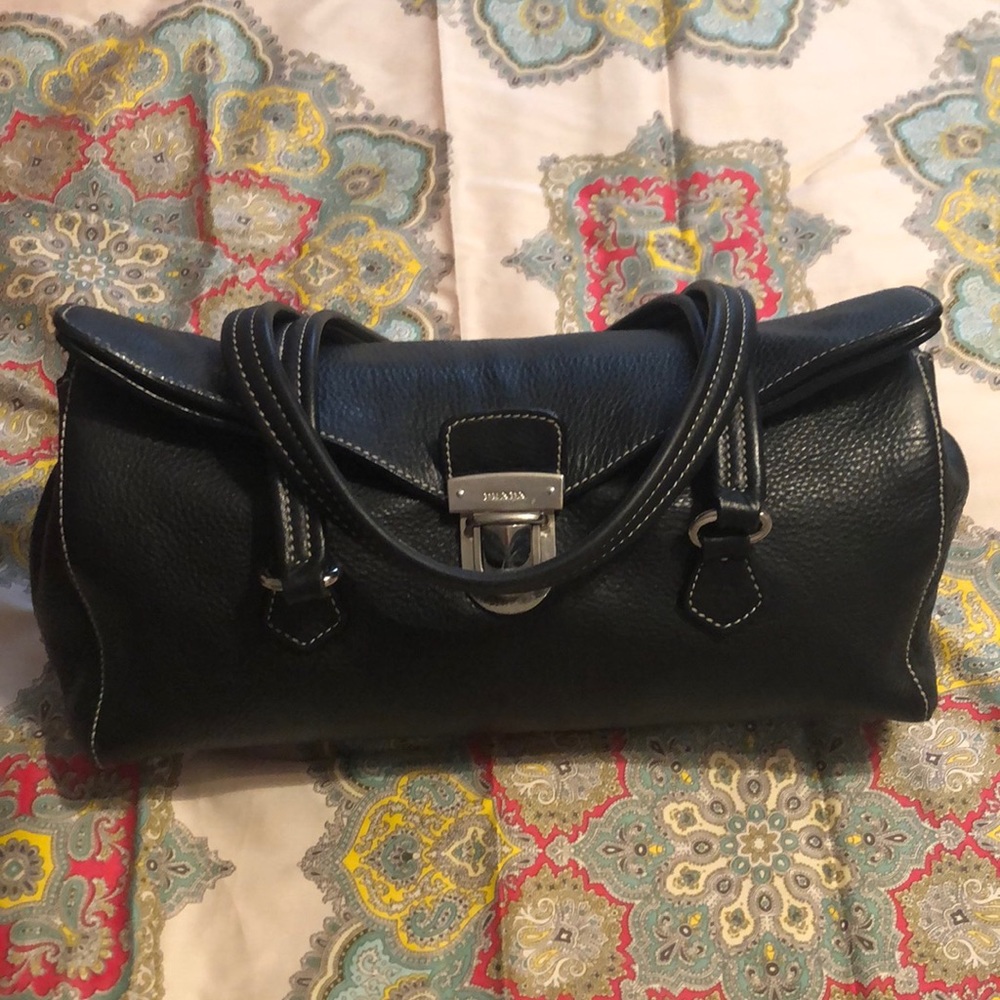 PRADA BLACK LEATHER BAG